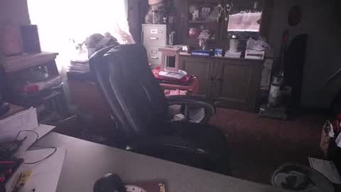 Snapshot of exceos chatting on 12.20.24 EXCEOS online show from 12.20.24