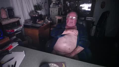 Snapshot of exceos chatting on 02.06.25 EXCEOS online show from 02.06.25