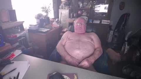 Snapshot of exceos chatting on 02.07.25 EXCEOS online show from 02.07.25