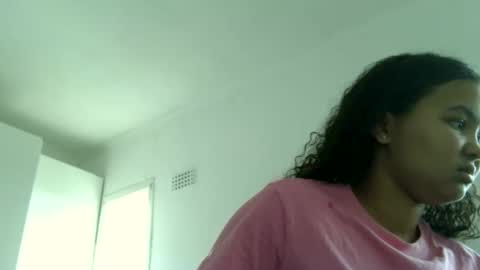 courtney online show from 11.18.25