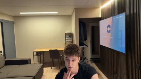 Snapshot of exclusiveflexboy chatting on 07.12.26 exclusiveflexboy online show from 07.12.26