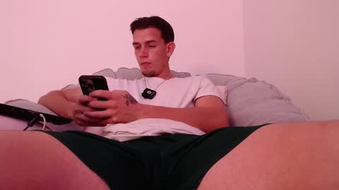 Snapshot of exi111 chatting on 09.30.25 Exi111 online show from 09.30.25