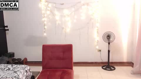 Snapshot of exoctic_ruby chatting on 10.27.25 Ruby online show from 10.27.25