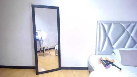 exotic_karmella online show from 12.05.24