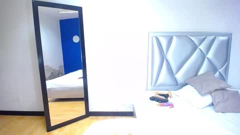 exotic_karmella online show from 02.15.25