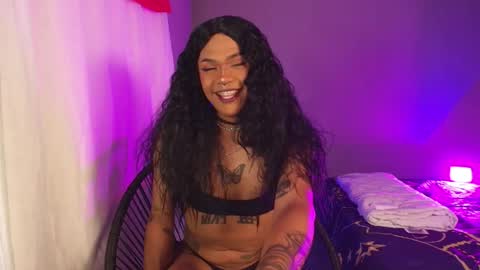Snapshot of exotic_medussapp chatting on 05.13.26 Soy Carla online show from 05.13.26