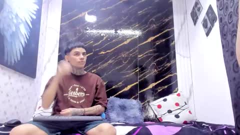exotichot_couple online show from 05.18.26