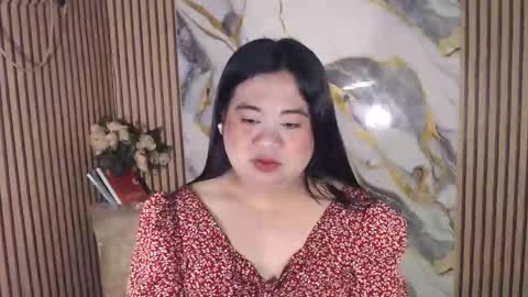 SHANTAL MARIE online show from 04.10.26