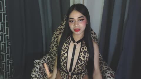 chloee online show from 02.17.25