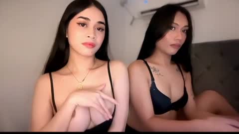 Snapshot of expensivets_chloe chatting on 06.26.26 chloee online show from 06.26.26