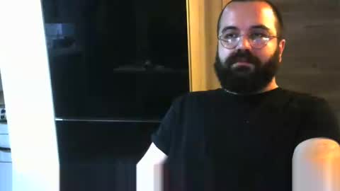 expect online show from 12.18.24