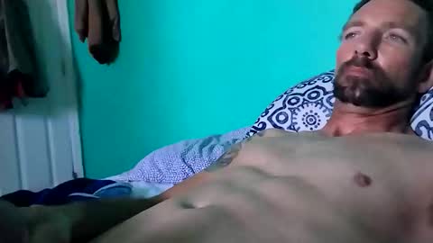 Snapshot of experttreecompany chatting on 02.25.26 experttreecompany online show from 02.25.26