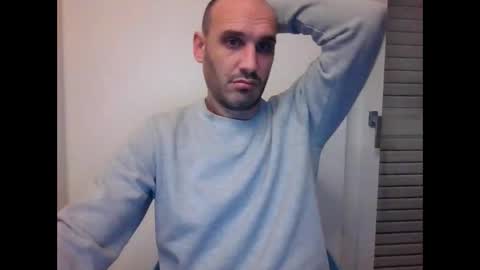 Snapshot of extr0 chatting on 02.07.26 Extro online show from 02.07.26