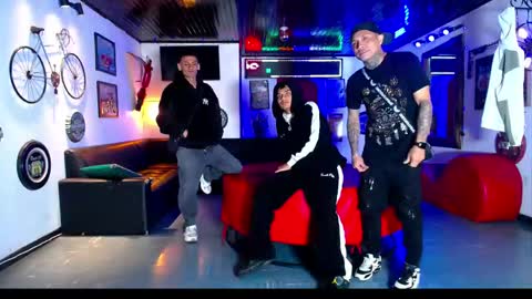 extrangers online show from 03.28.26