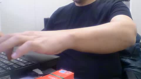 Snapshot of extrex2 chatting on 02.26.26 derssing online show from 02.26.26