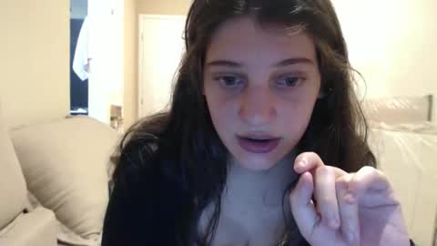 Snapshot of eyecandybella chatting on 11.03.25 Izabella online show from 11.03.25