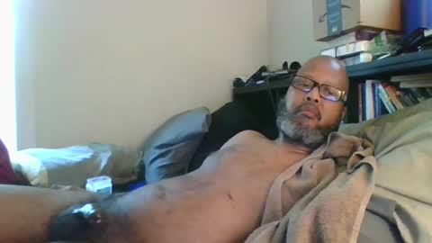 Snapshot of eyequee0007 chatting on 09.28.25 eyequee0007 online show from 09.28.25