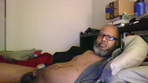 eyequee0007 online show from 11.20.25