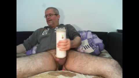 Snapshot of eyes12 chatting on 01.15.25 GEORGE online show from 01.15.25