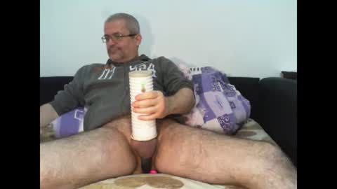 Snapshot of eyes12 chatting on 01.16.25 GEORGE online show from 01.16.25