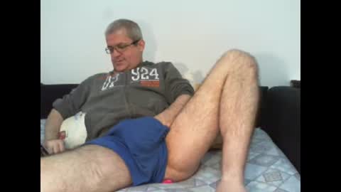 Snapshot of eyes12 chatting on 01.31.25 GEORGE online show from 01.31.25