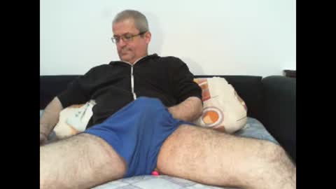 Snapshot of eyes12 chatting on 02.16.25 GEORGE online show from 02.16.25