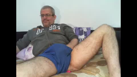 Snapshot of eyes12 chatting on 03.06.25 GEORGE online show from 03.06.25