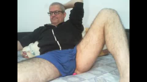 Snapshot of eyes12 chatting on 10.23.25 GEORGE online show from 10.23.25