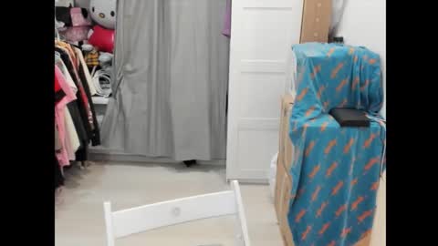 Snapshot of eyes_say_yes chatting on 03.02.26 Yara online show from 03.02.26