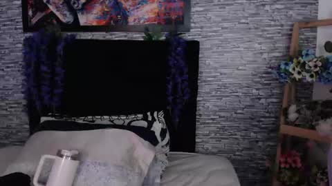eyes moon online show from 06.23.26