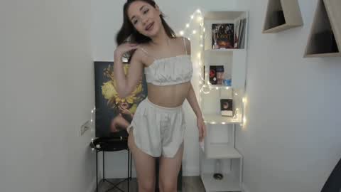 Ask me   online show from 02.07.25