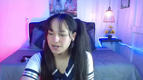 eymmy_24 online show from 09.20.25