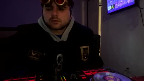 Snapshot of eze_369 chatting on 01.24.25 eze_369 online show from 01.24.25