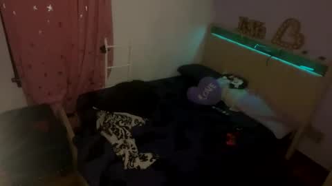 Snapshot of eze_369 chatting on 01.26.25 eze_369 online show from 01.26.25