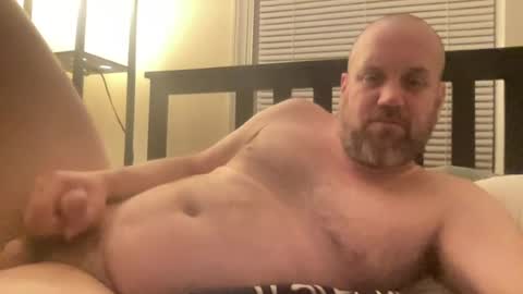 Snapshot of ezrandomguy chatting on 06.19.26 ezrandomguy online show from 06.19.26