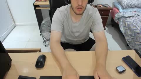 Ezzeq online show from 11.17.25