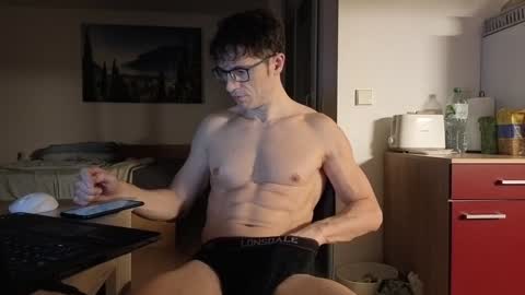 Snapshot of f24570a chatting on 01.29.25 Mick online show from 01.29.25