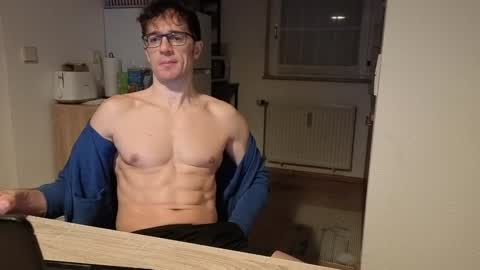 Snapshot of f24570a chatting on 02.04.25 Mick online show from 02.04.25