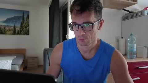 Snapshot of f24570a chatting on 10.20.25 Mick online show from 10.20.25