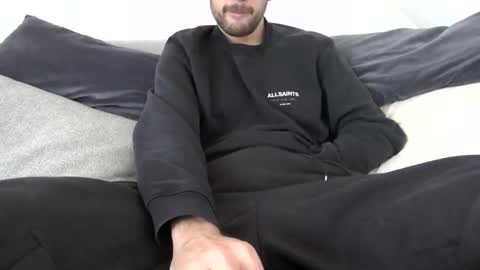 Snapshot of fabian_196 chatting on 10.26.25 Call me bitch online show from 10.26.25