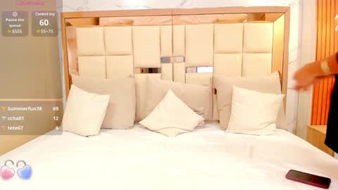 Snapshot of fabiana_rodriguez chatting on 01.21.25 Fabi online show from 01.21.25