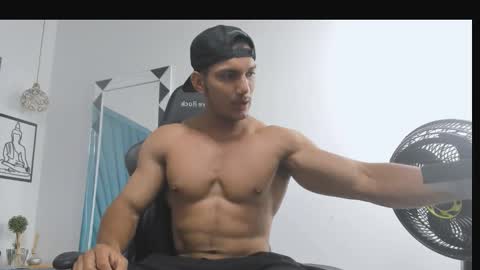 Snapshot of fabiorissi chatting on 10.19.25 FABIO online show from 10.19.25