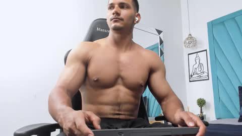 Snapshot of fabiorissi chatting on 11.13.25 FABIO online show from 11.13.25