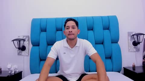 Snapshot of fabricio_nasser chatting on 03.05.25 Fabricio online show from 03.05.25