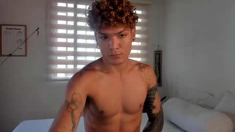 Snapshot of fabrizio_amery chatting on 12.15.24 - A N D E R online show from 12.15.24