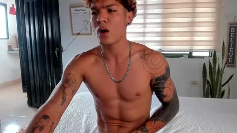 Snapshot of fabrizio_amery chatting on 12.23.24 - A N D E R online show from 12.23.24