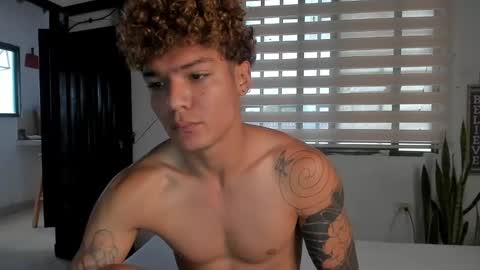 Snapshot of fabrizio_amery chatting on 12.24.24 - A N D E R online show from 12.24.24