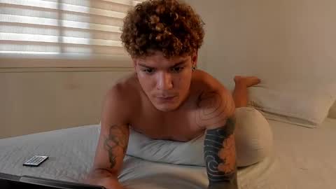 Snapshot of fabrizio_amery chatting on 12.28.24 - A N D E R online show from 12.28.24