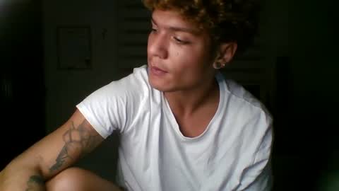 Snapshot of fabrizio_amery chatting on 12.28.24 - A N D E R online show from 12.28.24