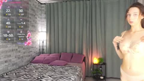 Adri online show from 12.23.24